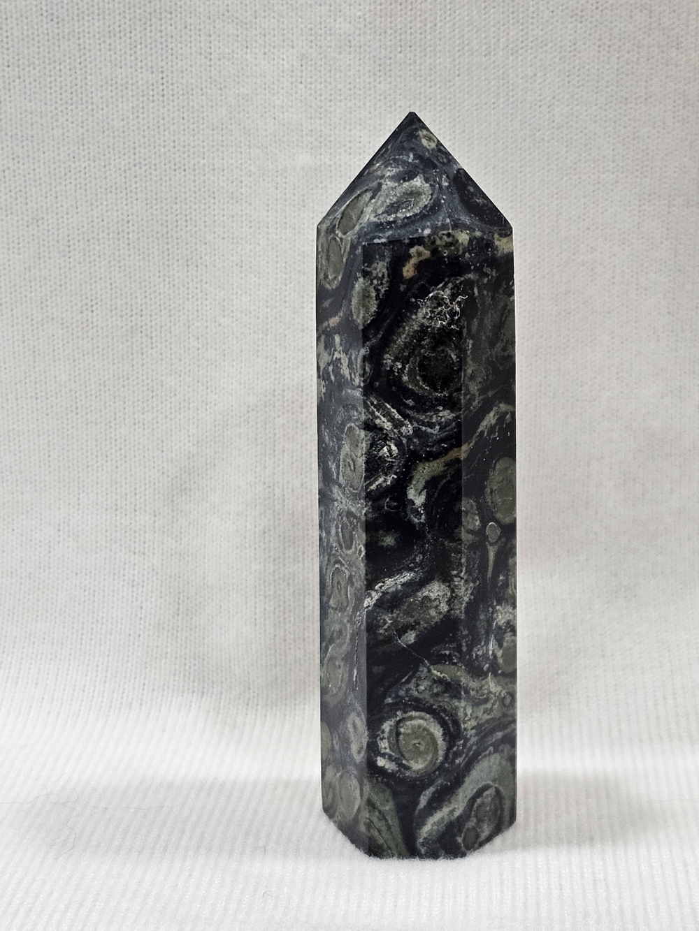 Kambaba Crystal Tower - Picture 3 of 3